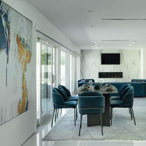 Image by @yanaveselovadesign Image by @yanaveselovadesign