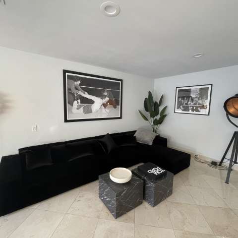 Image by Ashley Chiechi Image by Ashley Chiechi