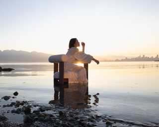 Tola lounge chair - Staged Tola lounge chair - Staged