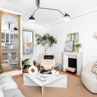 Image by @mantelhousedc Image by @mantelhousedc