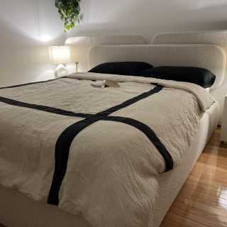 Image by Mariya Image by Mariya